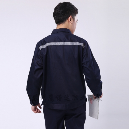 藏青拼米色涤棉线卡哈尔滨工作服AC090-QX
